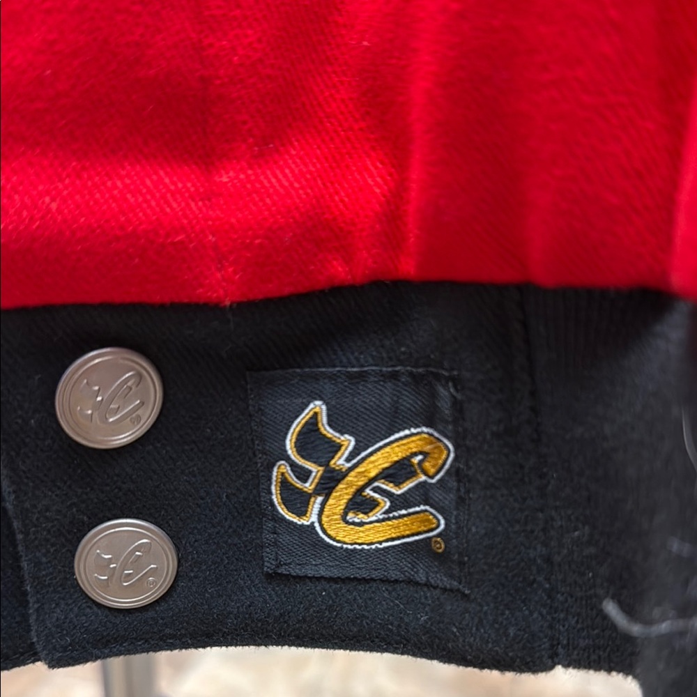 Red Budweiser Racing Jacket - Picture 3 of 3